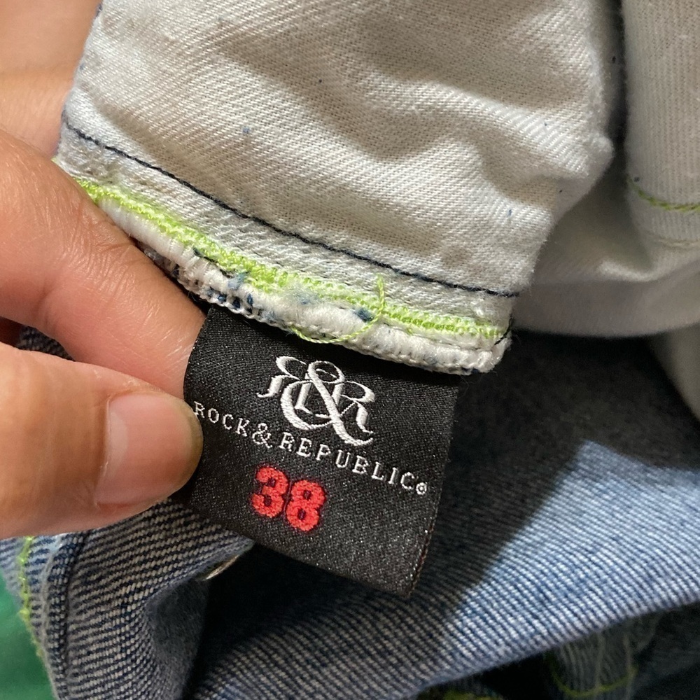 Rock & Republic Boot Cut Jeans Size 38 EUC Y2K Vintage - Picture 2 of 16